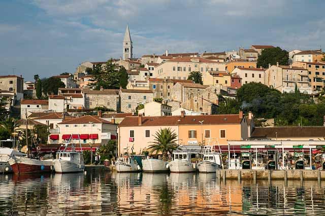 Costal Town - About Croatia